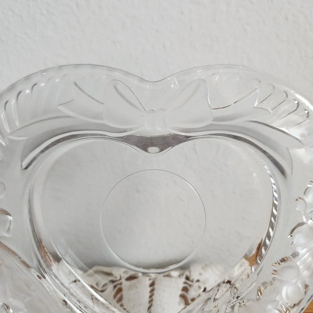 VTG Cottagecore Studio Nova Japan Crystal Picture Frosted Flowers Heart Shape